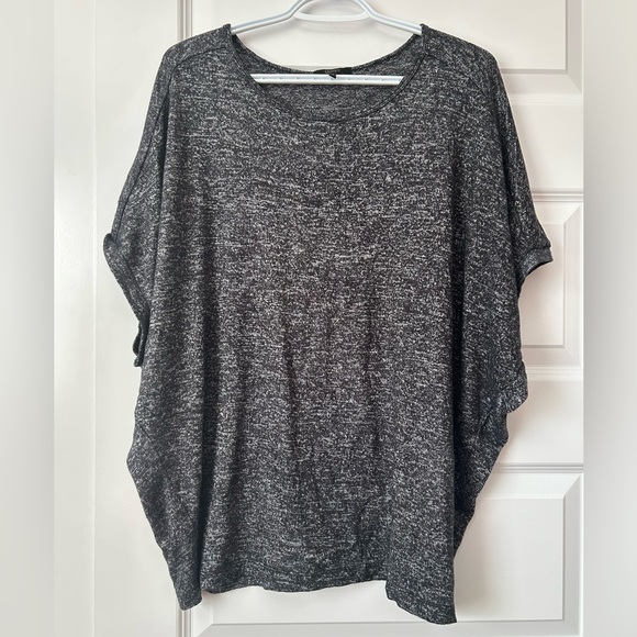 Quince Charcoal Heathered Dropped Shoulder Short Sleeve Top - Picture 1 of 4